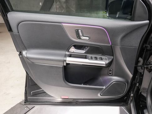 Certified 2023 Mercedes-Benz GLA 250 image 25