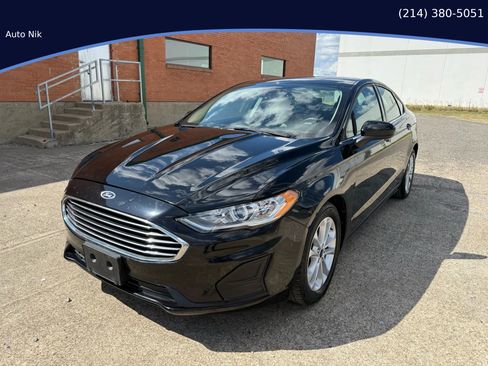 Used 2020 Ford Fusion SE image 8