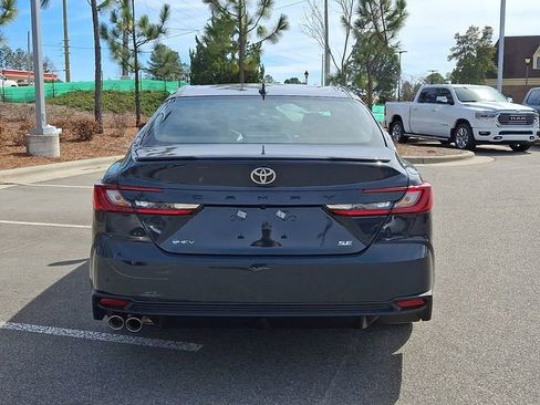 New 2026 Toyota Camry SE image 7