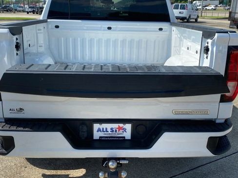 Used 2022 GMC Sierra 1500 Elevation AWD/4WD image 36