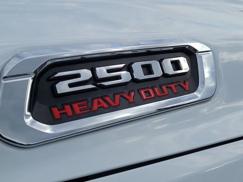 Used 2024 RAM 2500 Big Horn AWD/4WD image 7