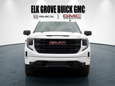 New 2026 GMC Sierra 1500 Elevation image 9
