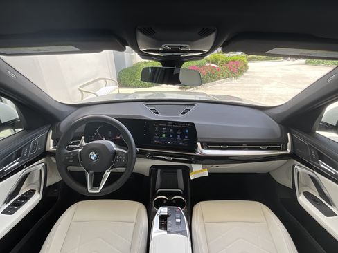 New 2026 BMW X1 xDrive28i w/ Convenience Package AWD/4WD image 12