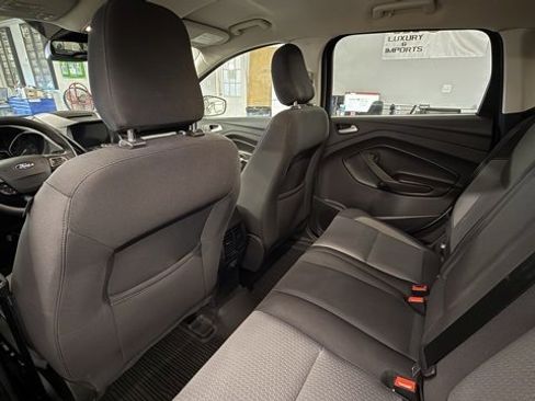 Used 2018 Ford Escape SE w/ Ford Safe & Smart Package image 24