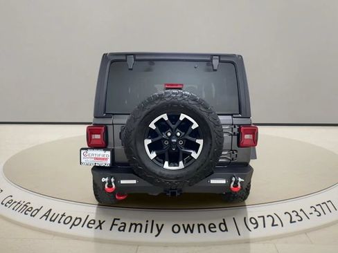 Used 2025 Jeep Wrangler Unlimited Rubicon AWD/4WD image 4
