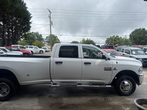 Used 2014 RAM 3500 Tradesman w/ Chrome Appearance Group AWD/4WD image 6