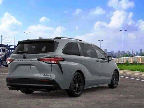 New 2026 Toyota Sienna XLE Woodland Edition AWD/4WD image 97