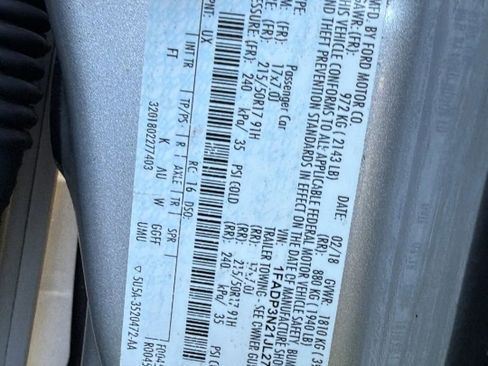Used 2018 Ford Focus Titanium FWD image 41