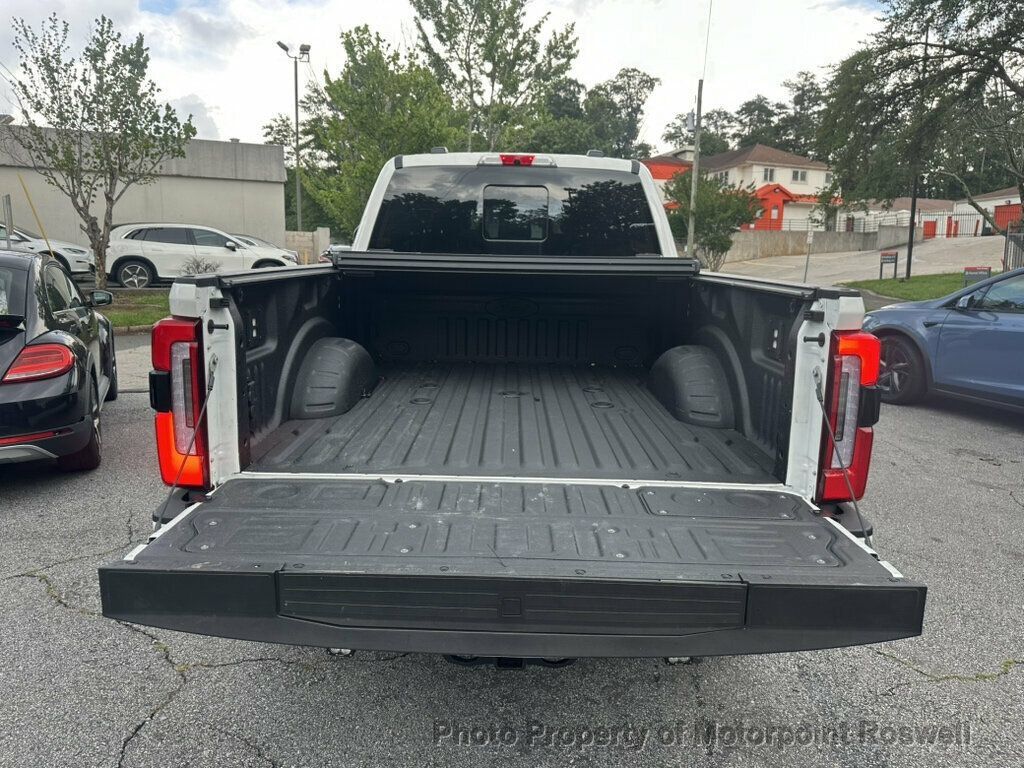 Used 2025 Ford F350 Platinum AWD/4WD image 12