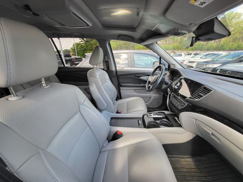 Used 2020 Honda Pilot Elite image 8