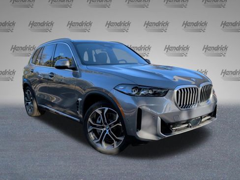 Used 2026 BMW X5 xDrive50e w/ Climate Comfort Package AWD/4WD image 2