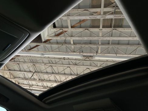 Used 2018 Chevrolet Silverado 3500 High Country image 37