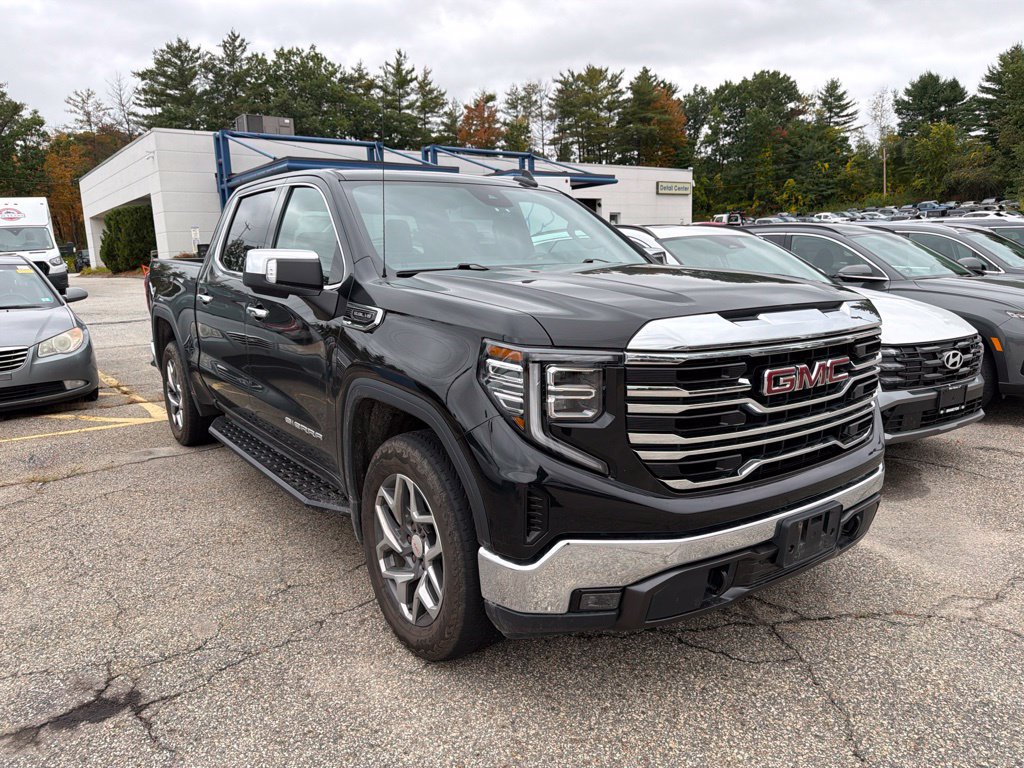 Used 2022 GMC Sierra 1500 SLT AWD/4WD image 6