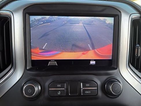 Used 2020 Chevrolet Silverado 1500 LT Trail Boss w/ Convenience Package image 11