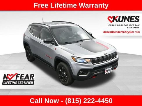 Used 2023 Jeep Compass Trailhawk AWD/4WD image 1