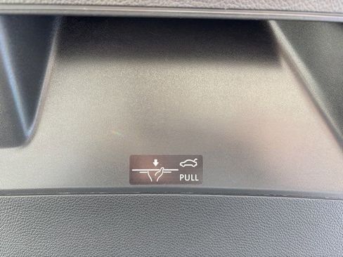 Used 2013 Volkswagen Golf R 4Motion image 13