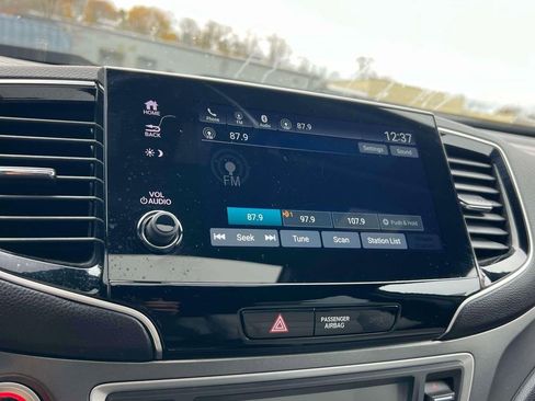 Used 2023 Honda Passport EX-L image 28