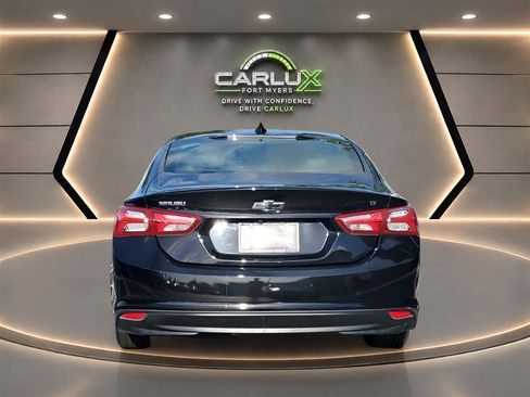 Used 2020 Chevrolet Malibu LT w/ Leather Package FWD image 5
