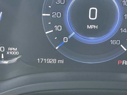 Used 2016 Cadillac Escalade Platinum AWD/4WD image 24