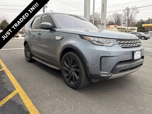 Used 2018 Land Rover Discovery HSE Luxury image 3