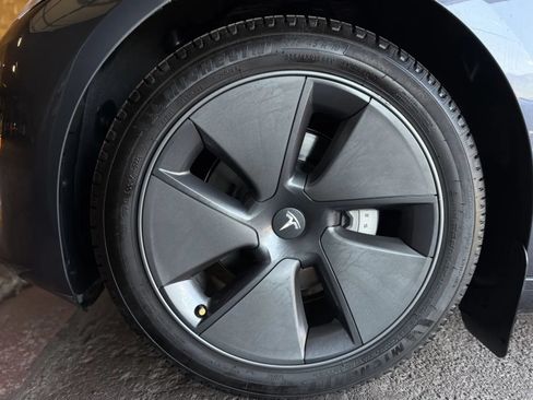 Used 2023 Tesla Model 3 Standard Range RWD image 39