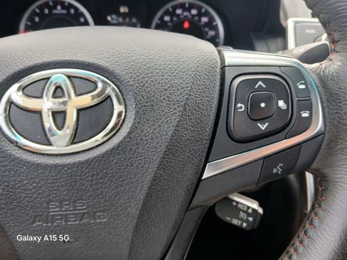 Used 2017 Toyota Camry SE FWD image 30