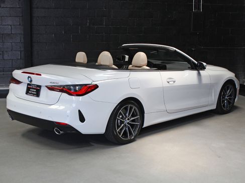 Used 2023 BMW 430i Convertible w/ Premium Package RWD image 21