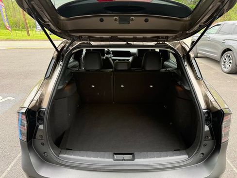 Used 2025 Nissan Kicks SR AWD/4WD image 23