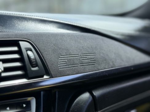 Used 2019 BMW M4 CS w/ Executive Package RWD image 36