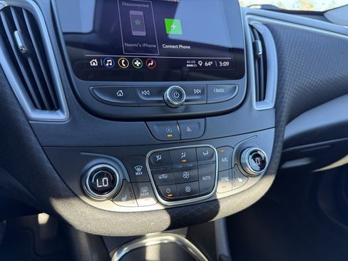 Used 2024 Chevrolet Malibu LT image 18