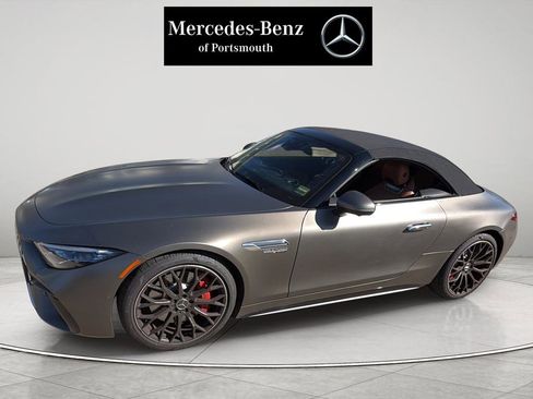 Used 2022 Mercedes-Benz SL 55 AMG 4MATIC image 25