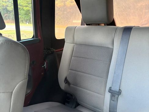 Used 2008 Jeep Wrangler Unlimited Rubicon w/ PWR Convenience Group AWD/4WD image 16