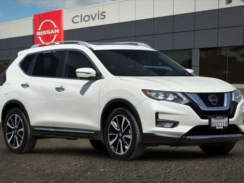 Used 2020 Nissan Rogue SL w/ Premium Package FWD image 10