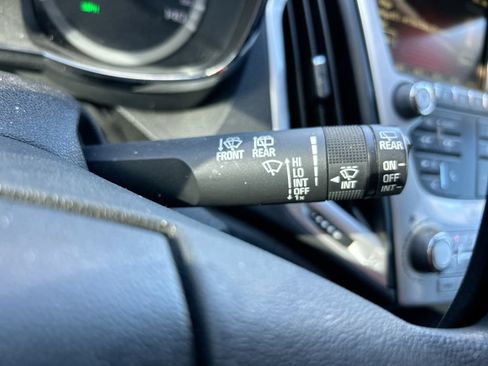 Used 2016 GMC Terrain SLE FWD image 17
