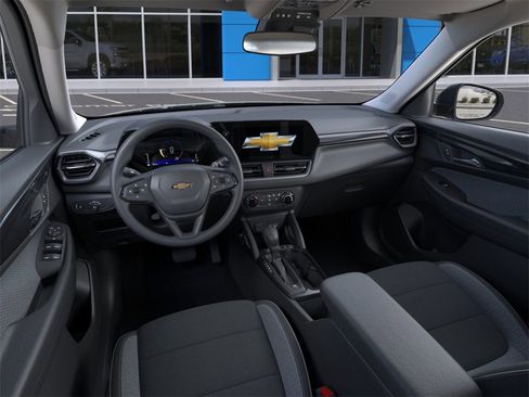 New 2026 Chevrolet TrailBlazer LS image 15