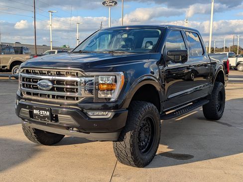 Used 2021 Ford F150 Lariat image 9