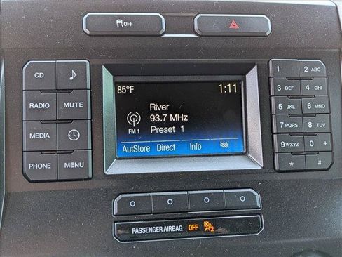 Used 2015 Ford F150 XLT RWD image 13