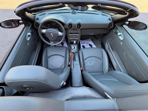 Used 2006 Porsche Boxster RWD image 8