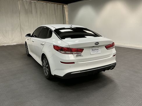 Used 2019 Kia Optima LX w/ LX 17" Wheel Package FWD image 3
