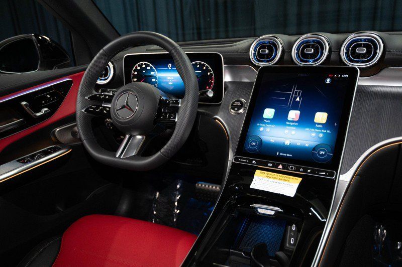 Certified 2026 Mercedes-Benz GLC 300 image 17