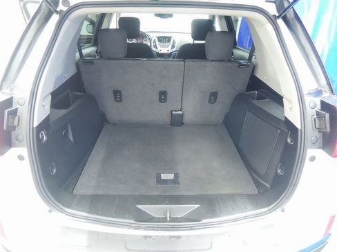 Used 2017 GMC Terrain SLE w/ Chrome Edition image 27