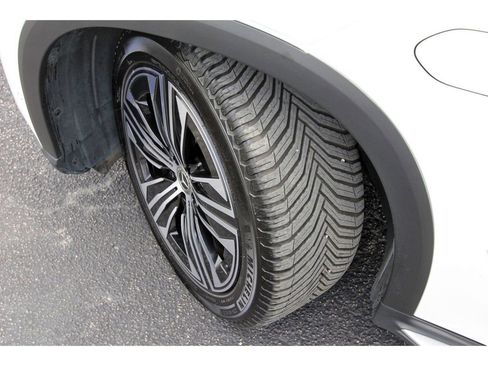 Used 2023 Mercedes-Benz EQS 450+ SUV image 33