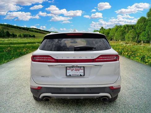 Used 2019 Lincoln MKC Premiere FWD image 5