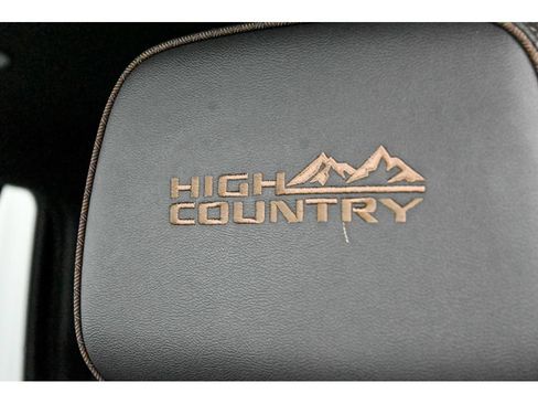Used 2023 Chevrolet Tahoe High Country AWD/4WD image 40