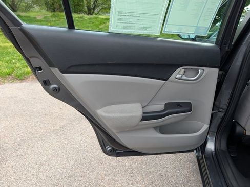 Used 2013 Honda Civic LX image 29