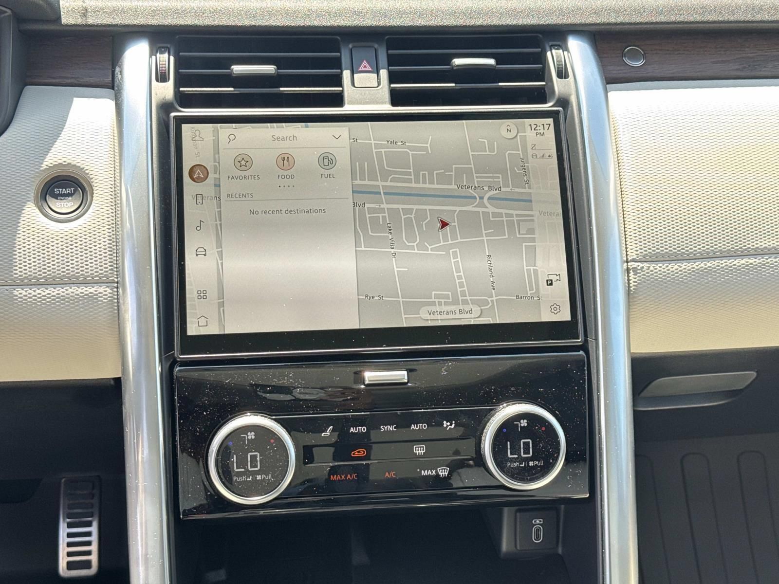 New 2026 Land Rover Discovery Dynamic SE AWD/4WD image 11