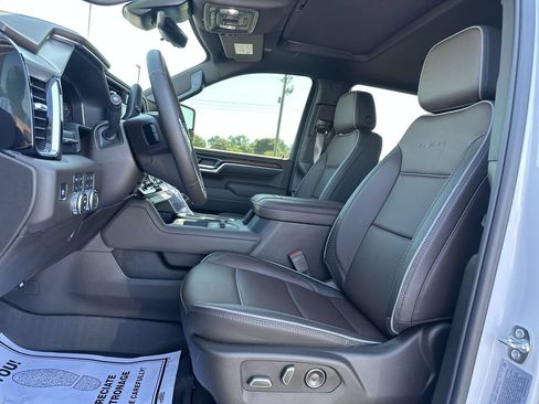 Used 2026 GMC Sierra 2500 Denali w/ Denali Reserve Package AWD/4WD image 17