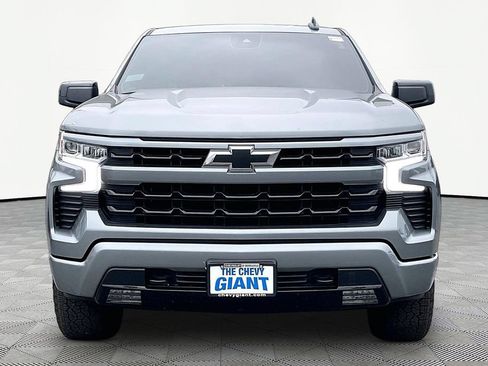 Used 2025 Chevrolet Silverado 1500 RST w/ Convenience Package II AWD/4WD image 2