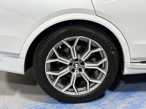 Used 2023 BMW X7 xDrive40i w/ Executive Package AWD/4WD image 42