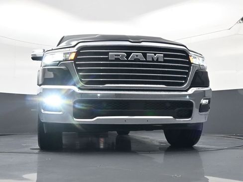 Used 2025 RAM 1500 Laramie AWD/4WD image 19